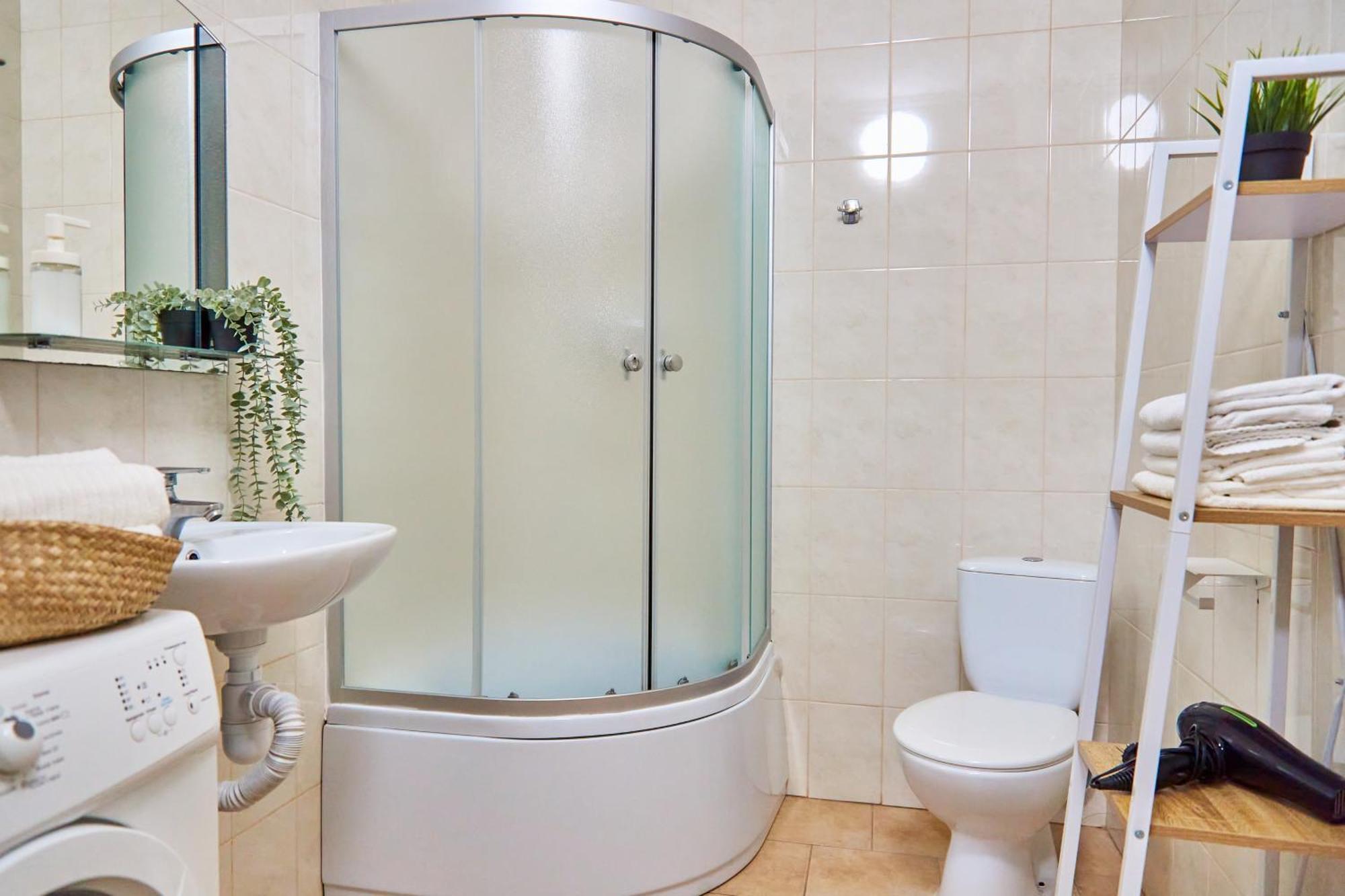 Яскраві Сучасні Апартаменти Для Молодих Та Активних Mukacheve Exterior foto